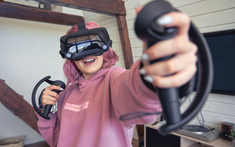 VR